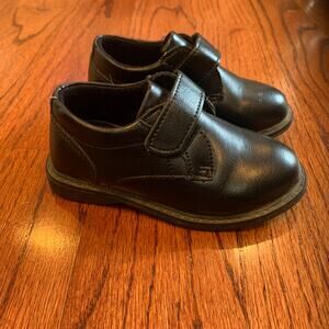 Max + Jake Boys Dress Shoes | Black | US 6T